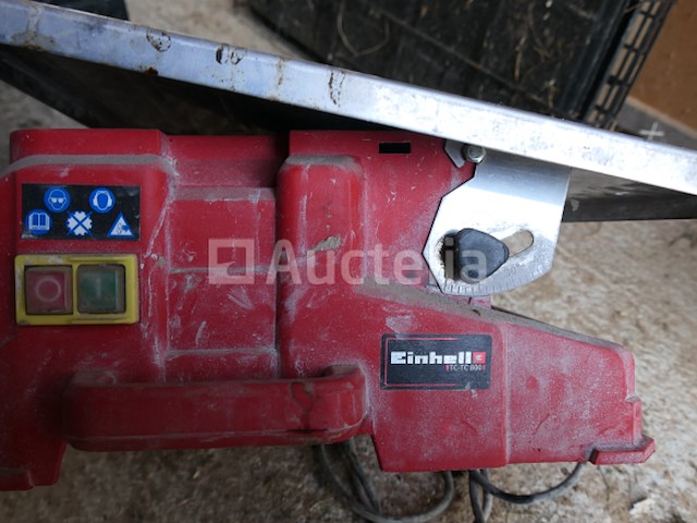 Zagen en tegels snijden - afbeelding 6 van  9