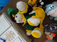 Zak met diverse knuffels - afbeelding 6 van  10