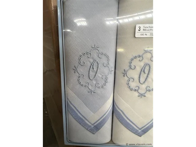 Zakdoekjes blauw - afbeelding 3 van  4