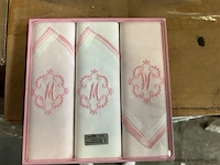 Zakdoekjes roze - afbeelding 1 van  3