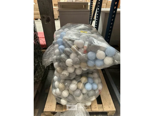 Zakken met ballen voor ballenbad (2x) - afbeelding 1 van  3