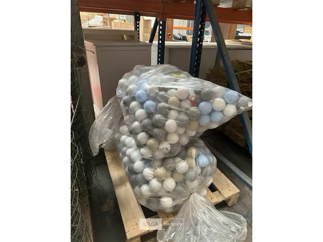 Zakken met ballen voor ballenbad (2x) - afbeelding 3 van  3