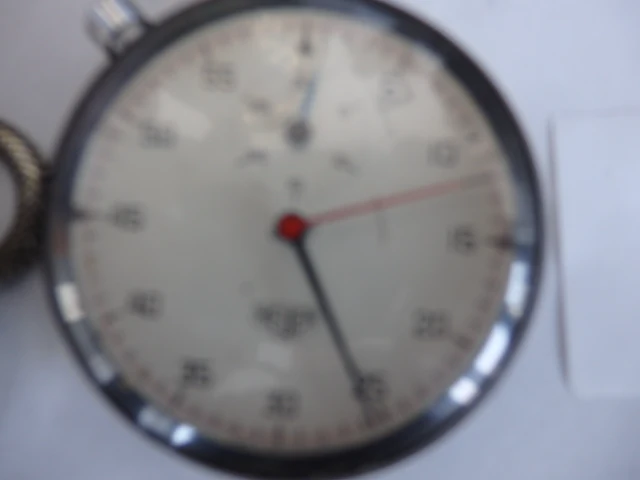 Zakuurwerk met ketting + stopwatch+ fluitje - afbeelding 3 van  5