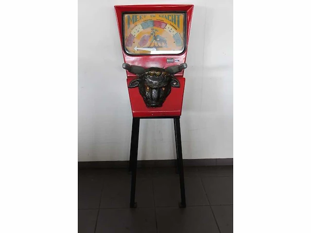 Zamperla - el toro - krachtmeter - afbeelding 2 van  6