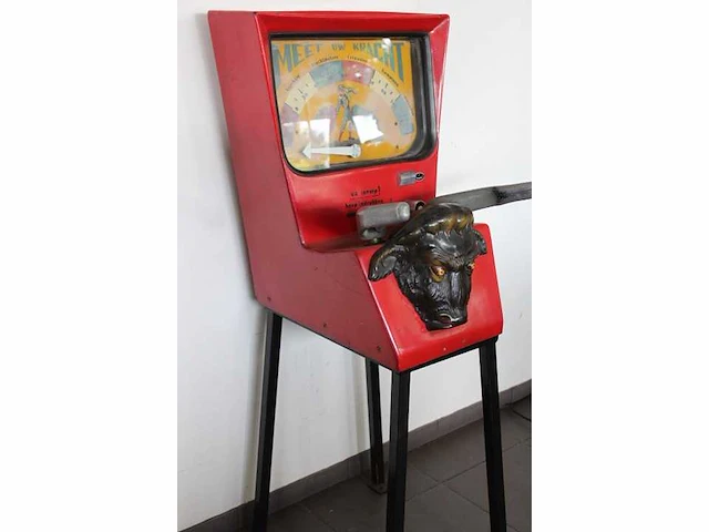 Zamperla - el toro - krachtmeter - afbeelding 4 van  6