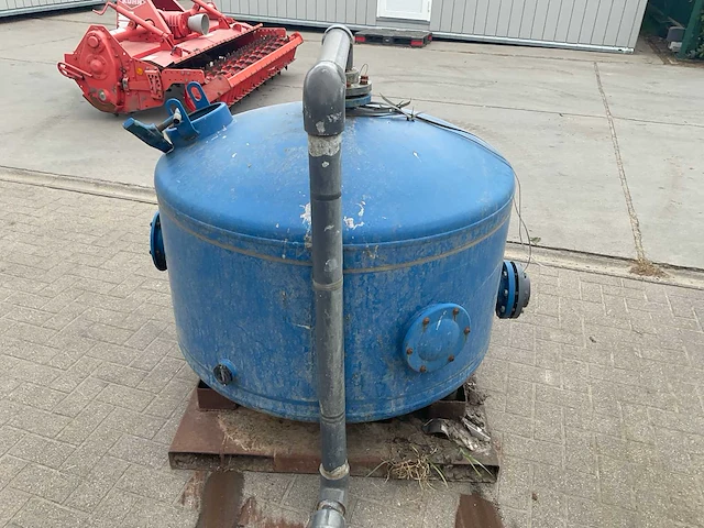 Zandfilter tank - afbeelding 2 van  6