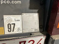 Zandstraalinstallatie compleet met compressor, ketel, ontvochtiger, slangen, straalslang en helm. - afbeelding 4 van  42