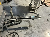 Zandstraalinstallatie compleet met compressor, ketel, ontvochtiger, slangen, straalslang en helm. - afbeelding 35 van  42