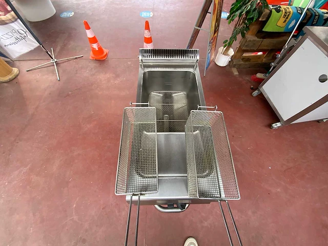 Zanusi - 30l. - propane/butane - deep fryer - afbeelding 4 van  7