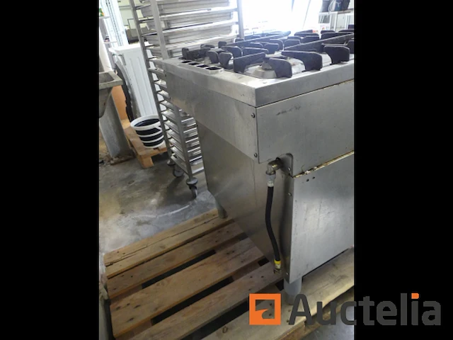 Zanussi 4-pits rvs gasfornuis - afbeelding 6 van  6