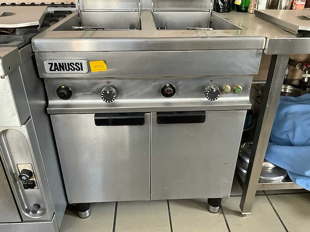 Zanussi friteuses - afbeelding 4 van  7