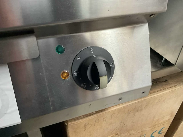 Zanussi grill- en bakplaat - afbeelding 4 van  4