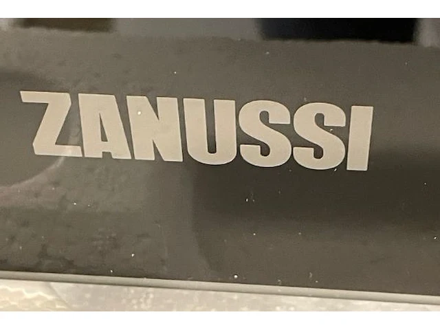 Zanussi inbouwoven - afbeelding 2 van  7