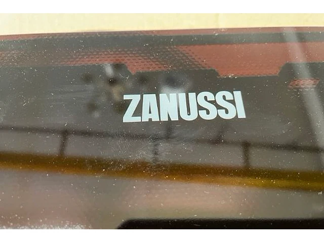 Zanussi inductie inbouw kookplaat - afbeelding 2 van  6