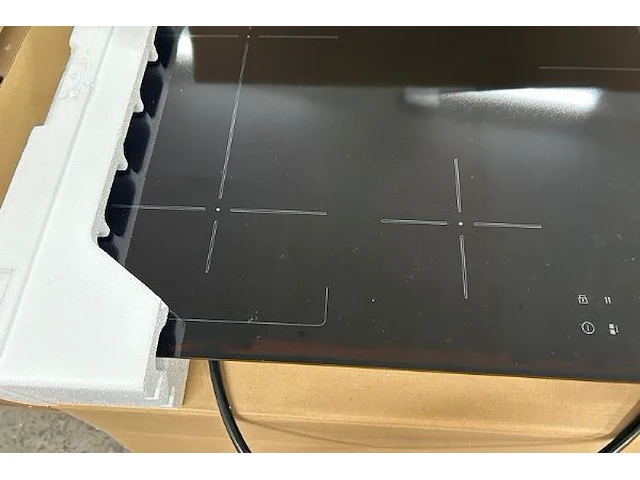 Zanussi inductie kookplaat - afbeelding 3 van  5