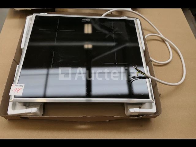 Zanussi inductiekookplaat zitn643x - afbeelding 3 van  4