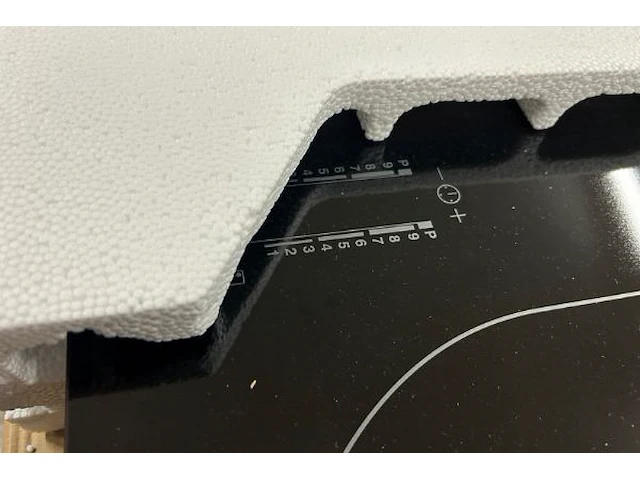 Zanussi inductiekookplaat - afbeelding 2 van  4