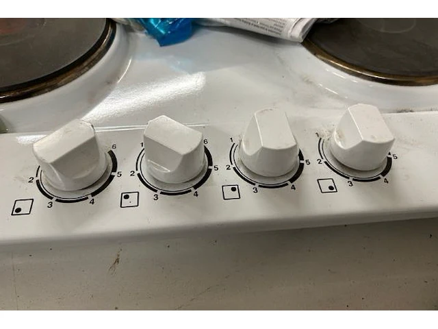Zanussi kookplaat electrisch - afbeelding 3 van  4