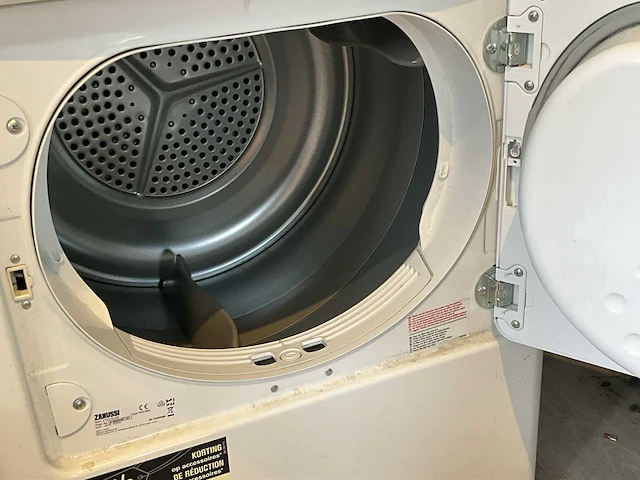 Zanussi zte7101pz droogkast - afbeelding 3 van  4