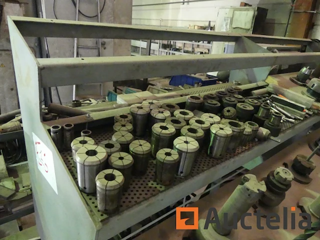 Zayer verticale cnc freesmachine & accessoires kp300ar - afbeelding 15 van  33