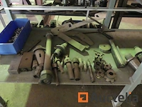 Zayer verticale cnc freesmachine & accessoires kp300ar - afbeelding 19 van  33
