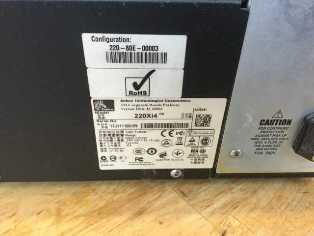 Zebra 220xi4tm 203dpi thermische labelprinter - afbeelding 5 van  6