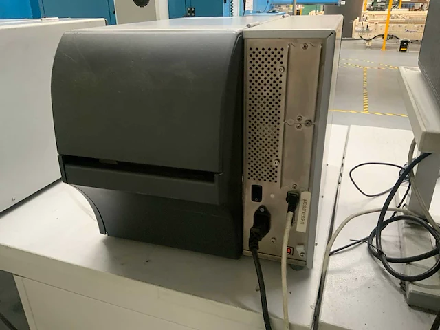 Zebra zt420 thermische labelprinter - afbeelding 4 van  5