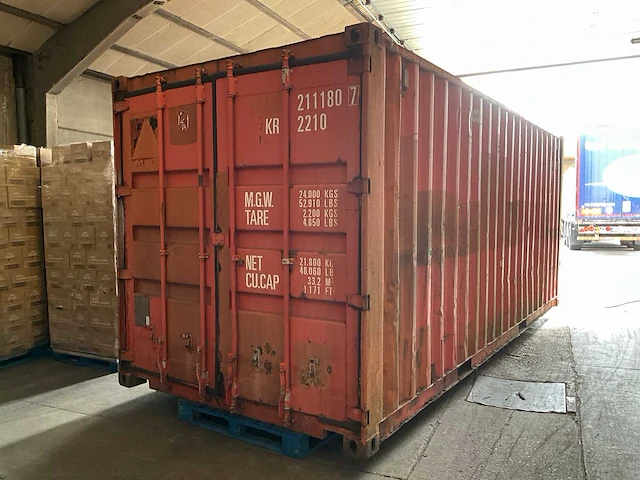 Zeecontainer met elektrisch bediende oprijplaat - afbeelding 9 van  18