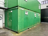Zeecontainer met kleedruimte