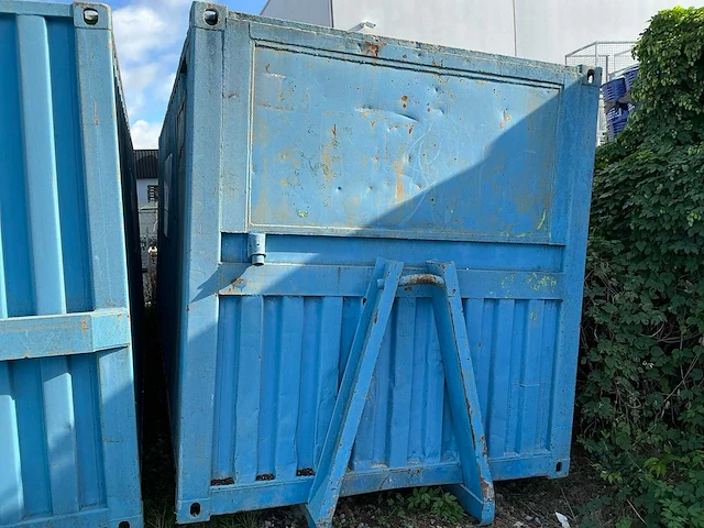 Zeecontainer met optreksysteem. - afbeelding 3 van  3
