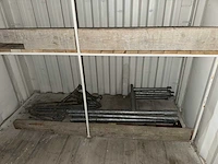 Zeecontainer met verlichting en elektriciteit compleet met inbouwkast. - afbeelding 3 van  18