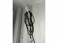 Zeecontainer met verlichting en elektriciteit compleet met inbouwkast. - afbeelding 6 van  18
