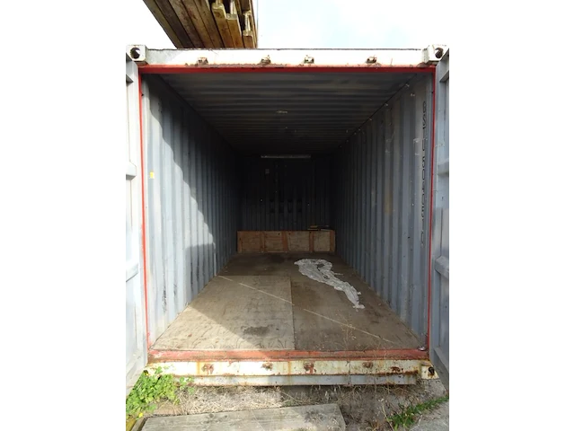 Zeecontainer op slee - afbeelding 6 van  8