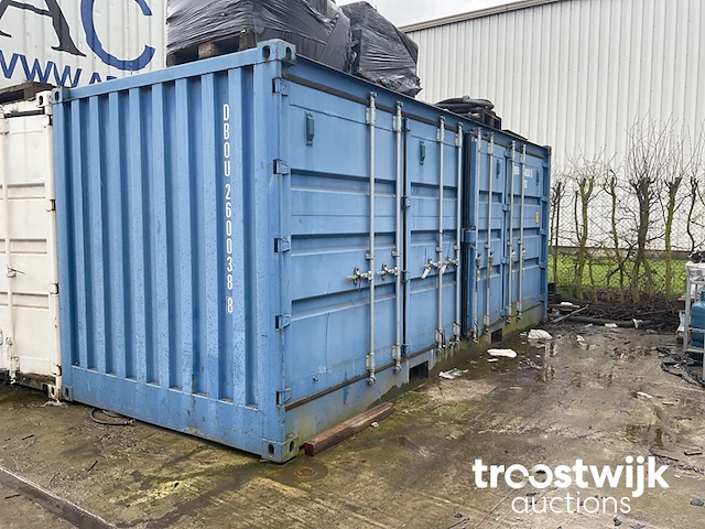 Zeecontainer - afbeelding 1 van  4
