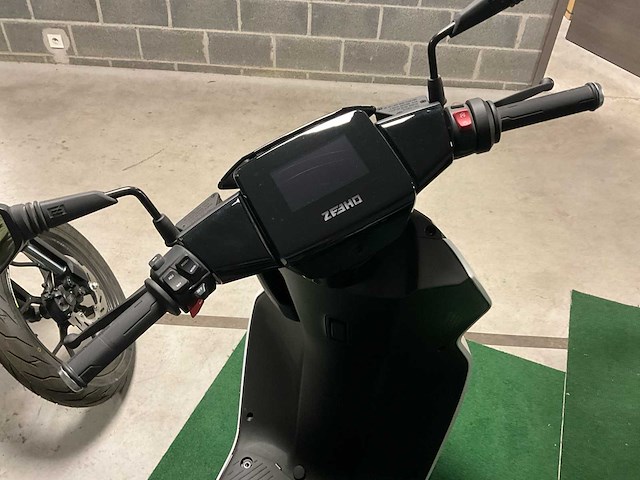 Zeeho (v. cf moto) ae6+ cyclo klasse b moto - afbeelding 9 van  13