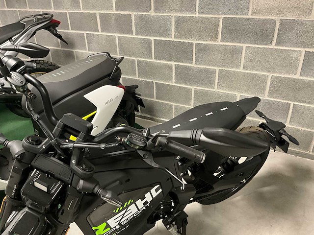 Zeeho (v. cf moto) stadssport cyclo klasse b moto - afbeelding 6 van  19