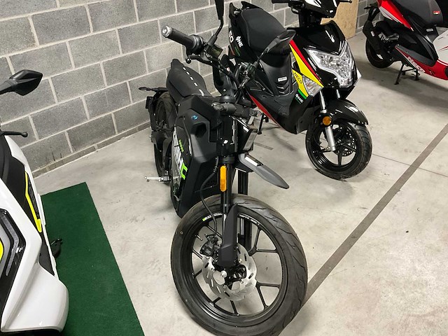 Zeeho (v. cf moto) stadssport cyclo klasse b moto - afbeelding 1 van  19