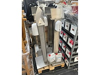 Zeepdispenser op voet (5x) - afbeelding 5 van  5