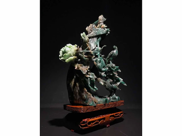 Zeer gedetailleerd delicaat chinese sculptuur van vogels en bloemen - afbeelding 7 van  39