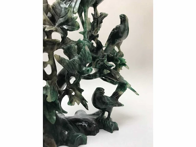 Zeer gedetailleerd delicaat chinese sculptuur van vogels en bloemen - afbeelding 18 van  39