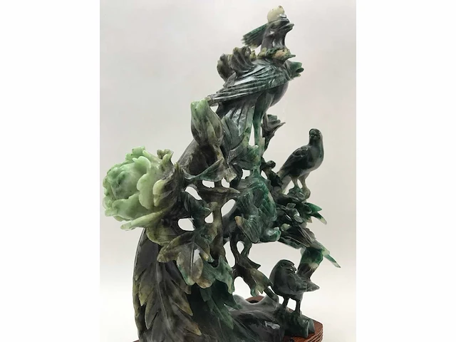 Zeer gedetailleerd delicaat chinese sculptuur van vogels en bloemen - afbeelding 30 van  39