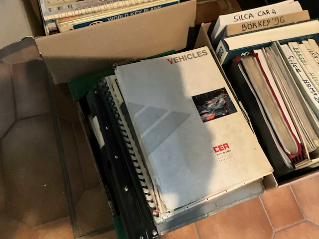 Zeer grote partij diverse blanco sleutels - afbeelding 28 van  37