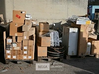 Zeer grote partij electriciteitsmaterialen divers - afbeelding 1 van  5