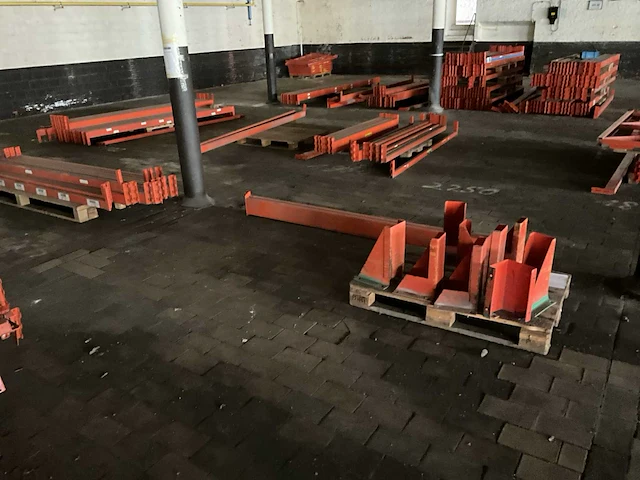 Zeer grote partij magazijnstellingen (gedemonteerd) - afbeelding 6 van  23