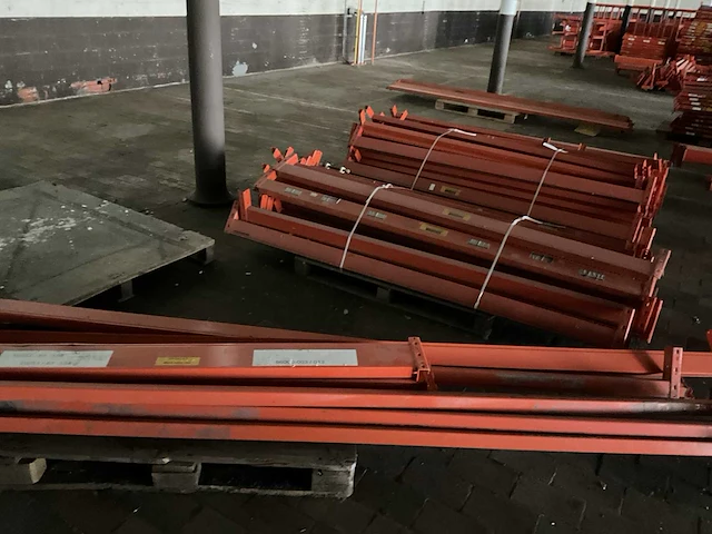 Zeer grote partij magazijnstellingen (gedemonteerd) - afbeelding 18 van  23