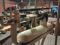 Zeer oude personenweegschaal+meetlat ziekenhuis - afbeelding 6 van  8