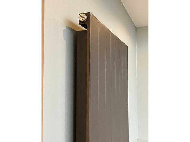 Zehnder design radiator - afbeelding 3 van  3