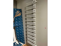Zehnder designradiator - afbeelding 2 van  6