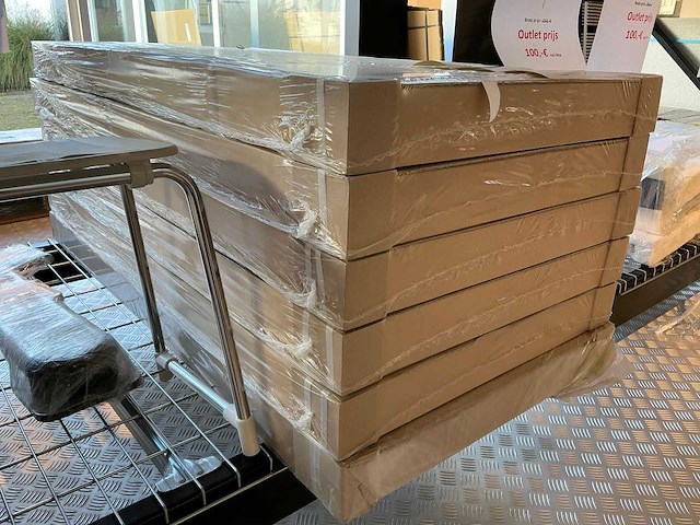 Zehnder roda asym handdoekradiator (2x) - afbeelding 3 van  3