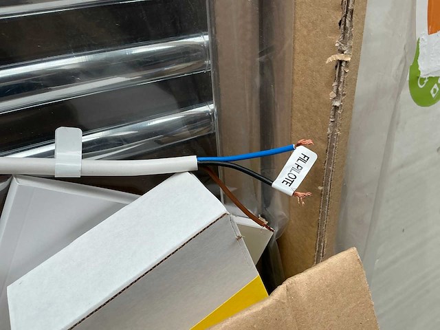 Zehnder toga elektriche handdoekradiator - afbeelding 5 van  5